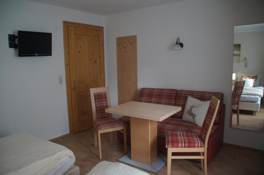 Appartment Sarlo Sankt Anton am Arlberg Phòng bức ảnh
